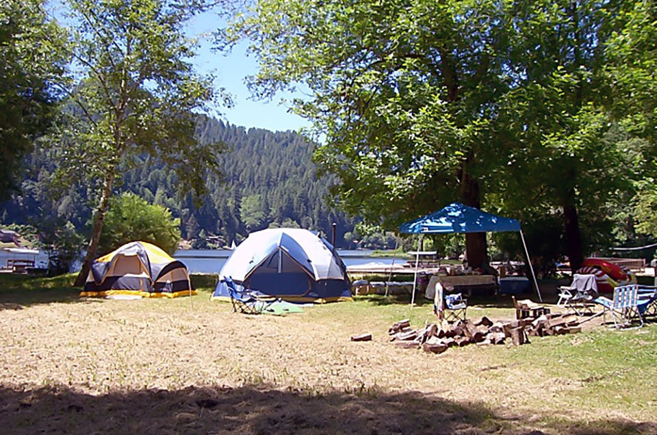 Reedsport Loon Lake Lodge &amp; RV Resort — Pet Friendly Travel