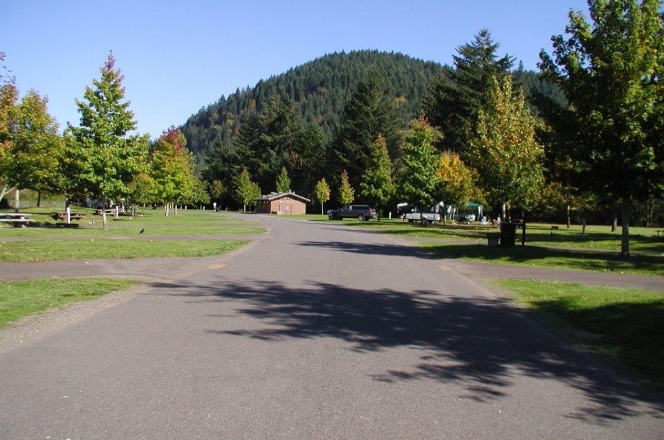 Foster: Sunnyside County Park Campground