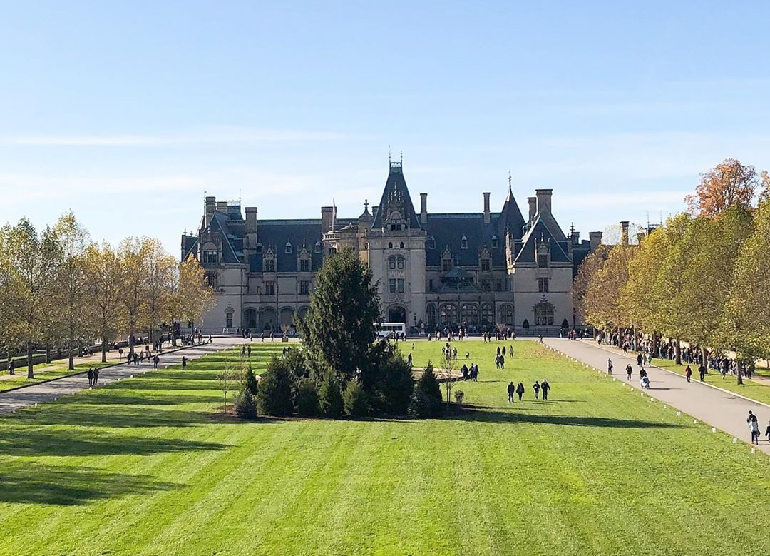Biltmore House & Gardens Pet Friendly Travel