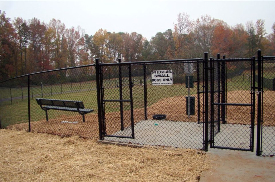 Kennesaw: Frank Boone Dog Park