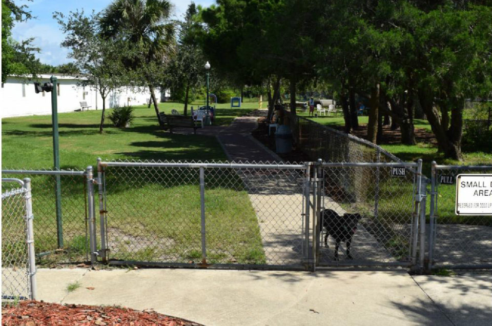 Satellite Beach: E. Lorraine Gott Dog Park
