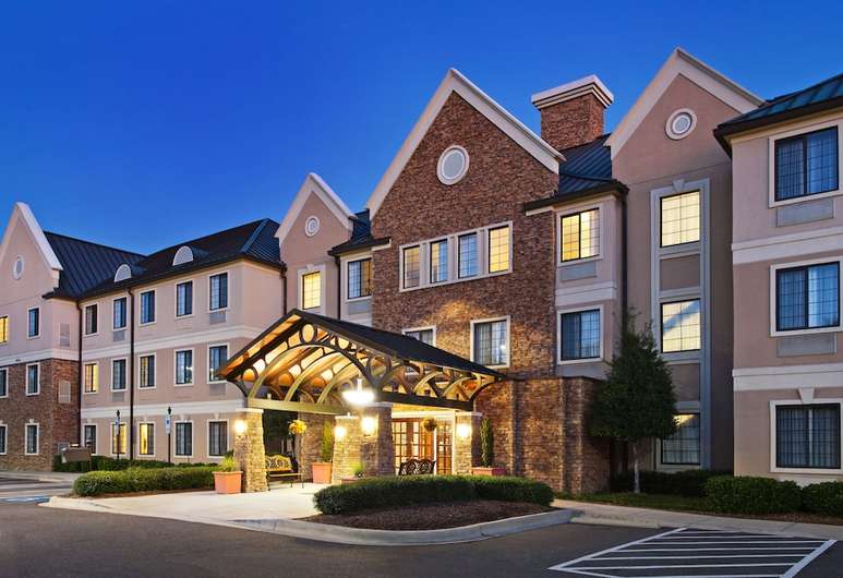 Pet Friendly Hotel in Charlotte, NC Staybridge Suites Charlotte Ballantyne Pet Friendly Travel